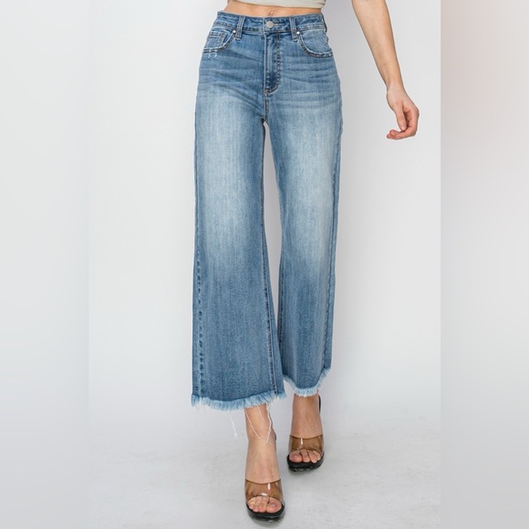 RISEN Raw Hem Cropped Wide Leg Jeans - Picture 6 of 6